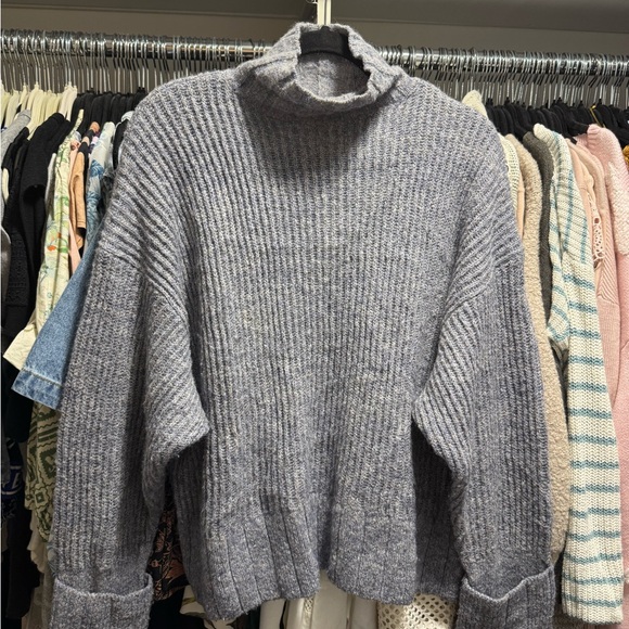 & Other Stories Oversized Cozy Turtleneck Sweater - Picture 1 of 8